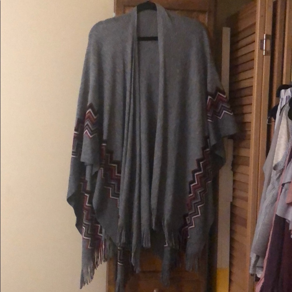 Grey winter shrug